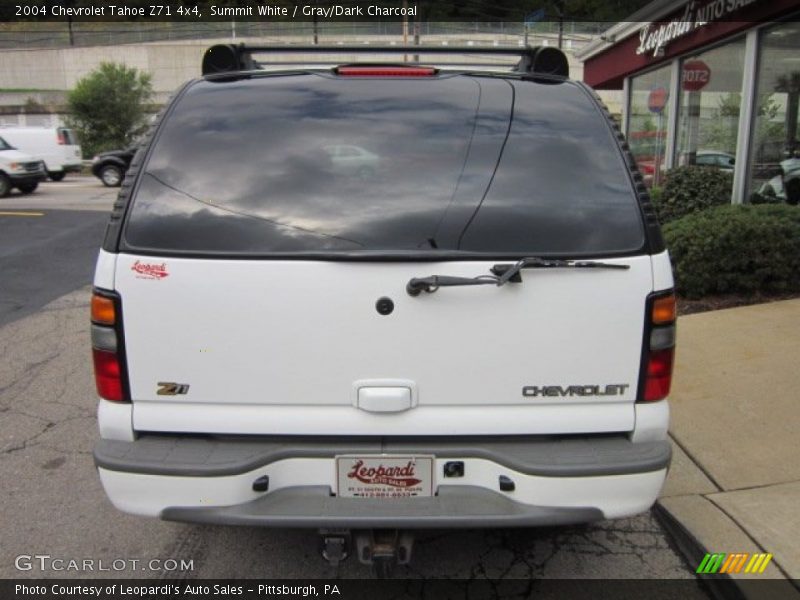 Summit White / Gray/Dark Charcoal 2004 Chevrolet Tahoe Z71 4x4
