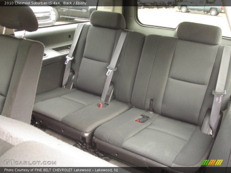Black / Ebony 2010 Chevrolet Suburban LS 4x4