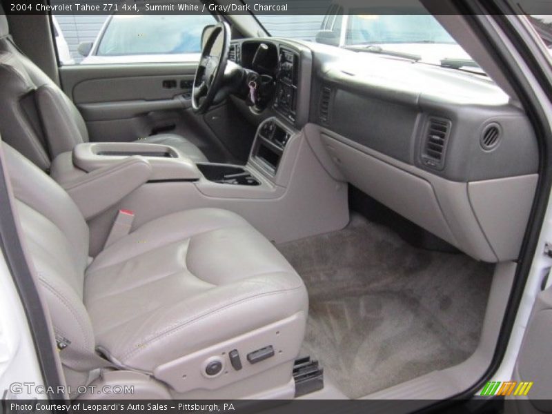 Summit White / Gray/Dark Charcoal 2004 Chevrolet Tahoe Z71 4x4