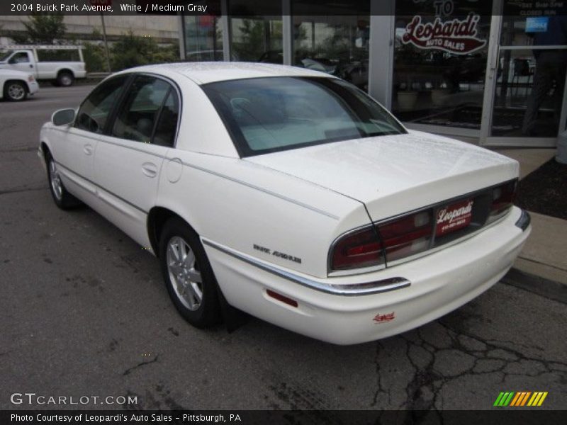 White / Medium Gray 2004 Buick Park Avenue