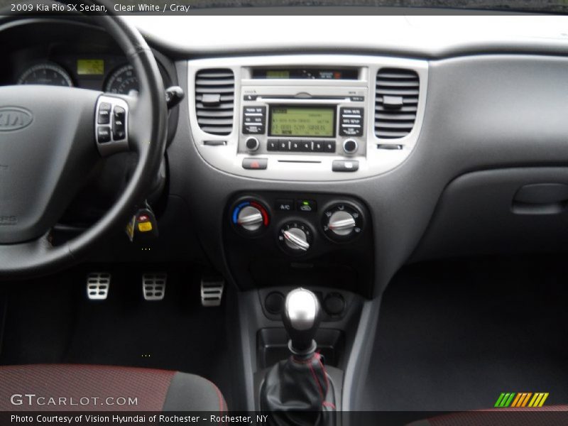 Clear White / Gray 2009 Kia Rio SX Sedan