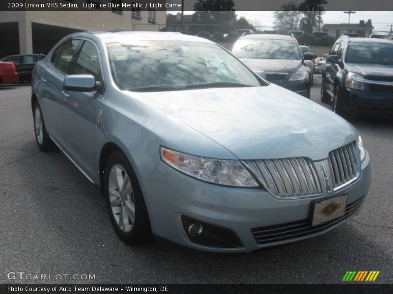 Light Ice Blue Metallic / Light Camel 2009 Lincoln MKS Sedan