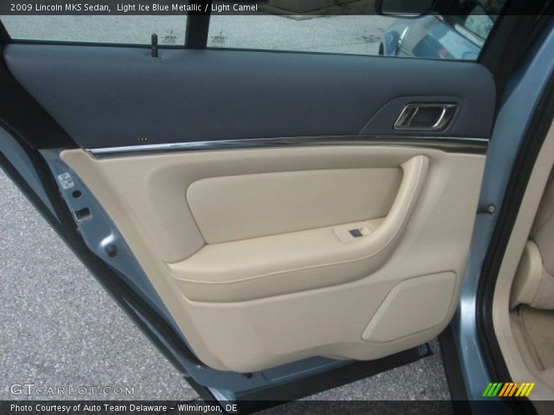 Light Ice Blue Metallic / Light Camel 2009 Lincoln MKS Sedan