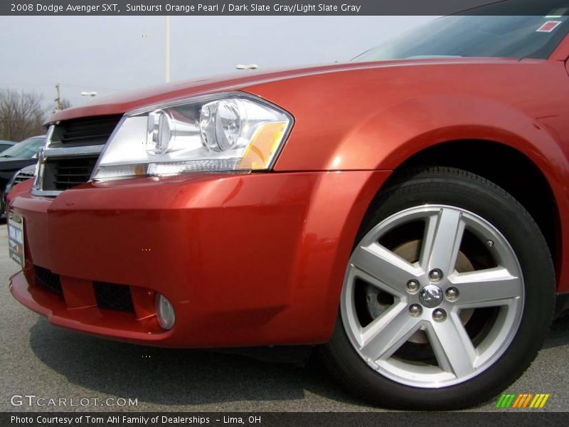 Sunburst Orange Pearl / Dark Slate Gray/Light Slate Gray 2008 Dodge Avenger SXT