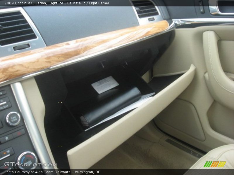 Light Ice Blue Metallic / Light Camel 2009 Lincoln MKS Sedan