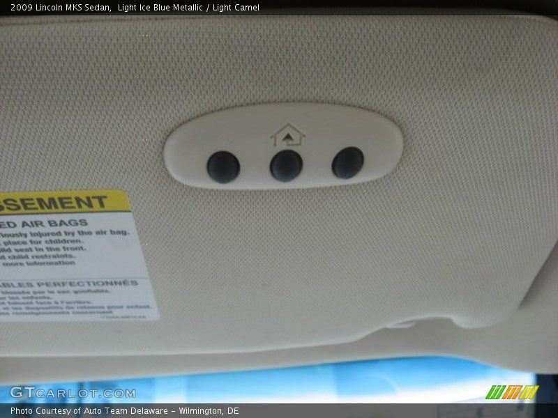 Light Ice Blue Metallic / Light Camel 2009 Lincoln MKS Sedan