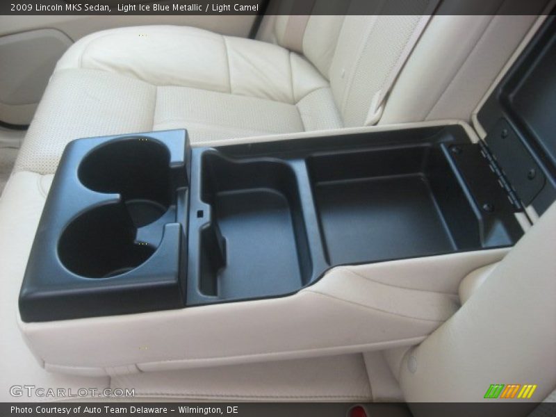 Light Ice Blue Metallic / Light Camel 2009 Lincoln MKS Sedan