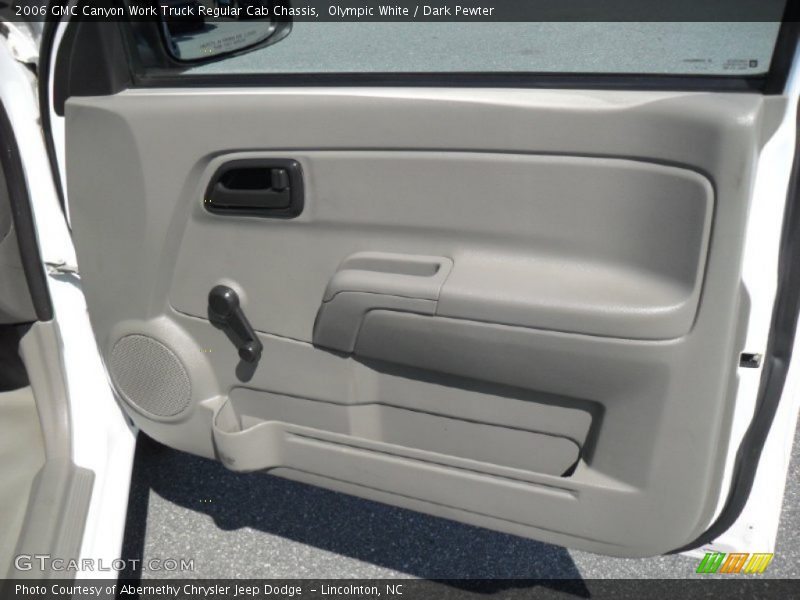 Olympic White / Dark Pewter 2006 GMC Canyon Work Truck Regular Cab Chassis