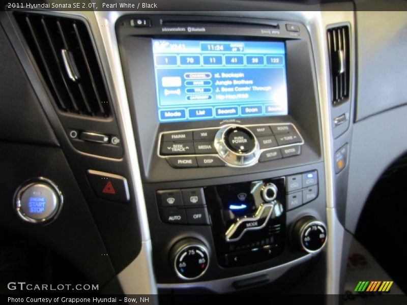 Pearl White / Black 2011 Hyundai Sonata SE 2.0T