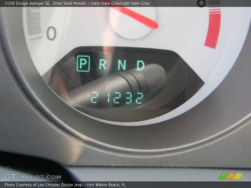 Silver Steel Metallic / Dark Slate Gray/Light Slate Gray 2008 Dodge Avenger SE