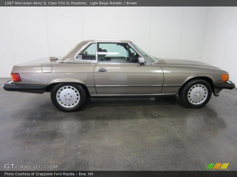  1987 SL Class 560 SL Roadster Light Beige Metallic