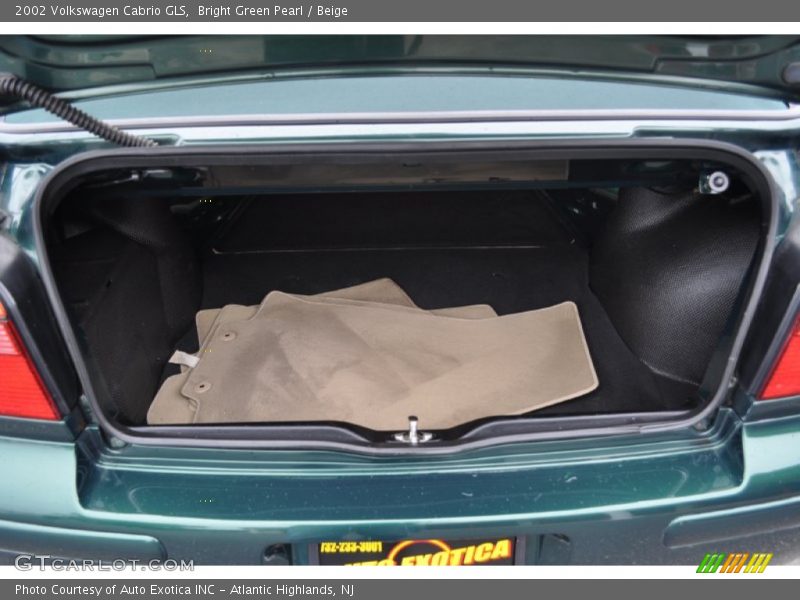 Bright Green Pearl / Beige 2002 Volkswagen Cabrio GLS