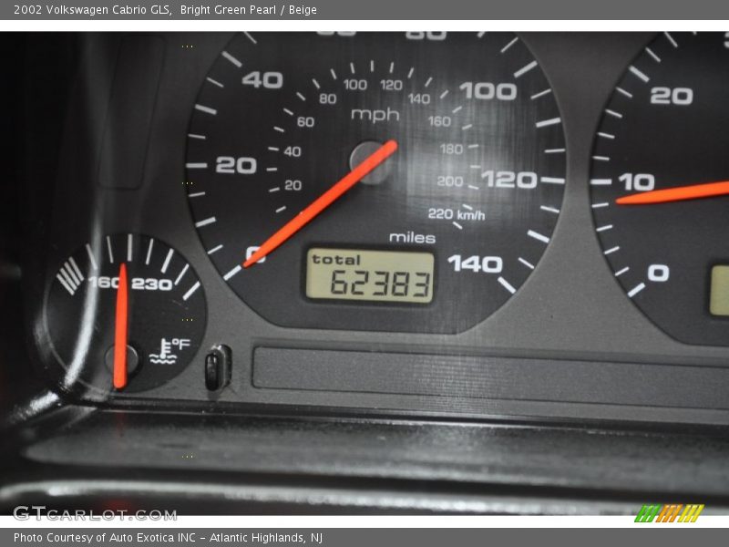Bright Green Pearl / Beige 2002 Volkswagen Cabrio GLS