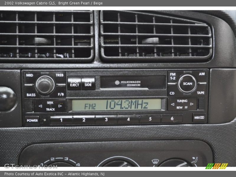 Audio System of 2002 Cabrio GLS