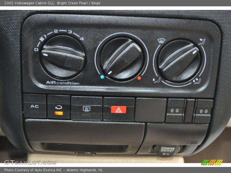 Controls of 2002 Cabrio GLS