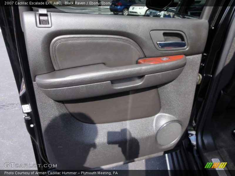Black Raven / Ebony/Ebony 2007 Cadillac Escalade EXT AWD