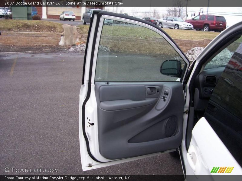 Stone White / Medium Slate Gray 2007 Dodge Grand Caravan SXT