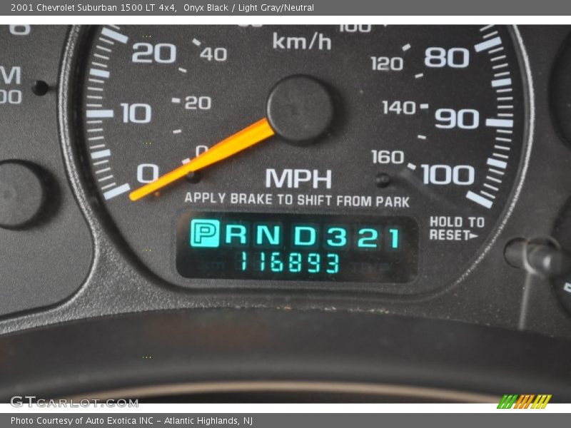 Onyx Black / Light Gray/Neutral 2001 Chevrolet Suburban 1500 LT 4x4