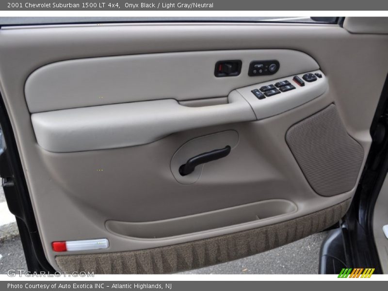 Onyx Black / Light Gray/Neutral 2001 Chevrolet Suburban 1500 LT 4x4