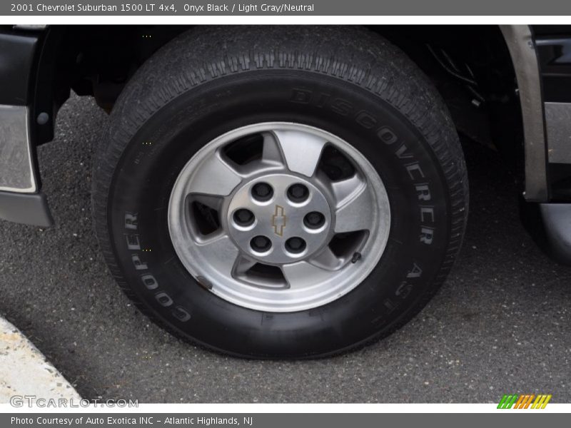 Onyx Black / Light Gray/Neutral 2001 Chevrolet Suburban 1500 LT 4x4
