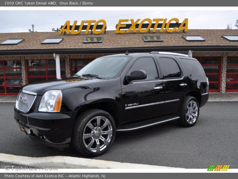 Onyx Black / Ebony 2009 GMC Yukon Denali AWD