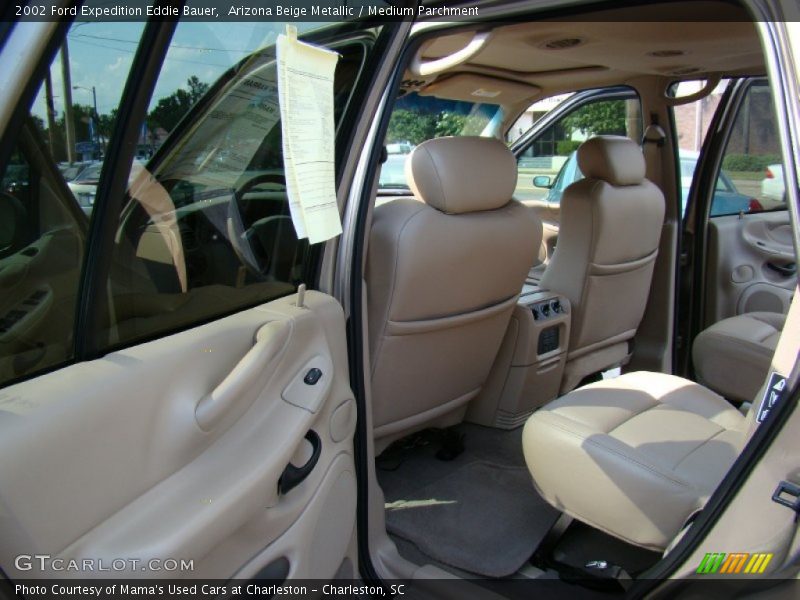 Arizona Beige Metallic / Medium Parchment 2002 Ford Expedition Eddie Bauer