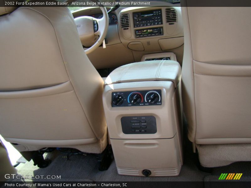 Arizona Beige Metallic / Medium Parchment 2002 Ford Expedition Eddie Bauer