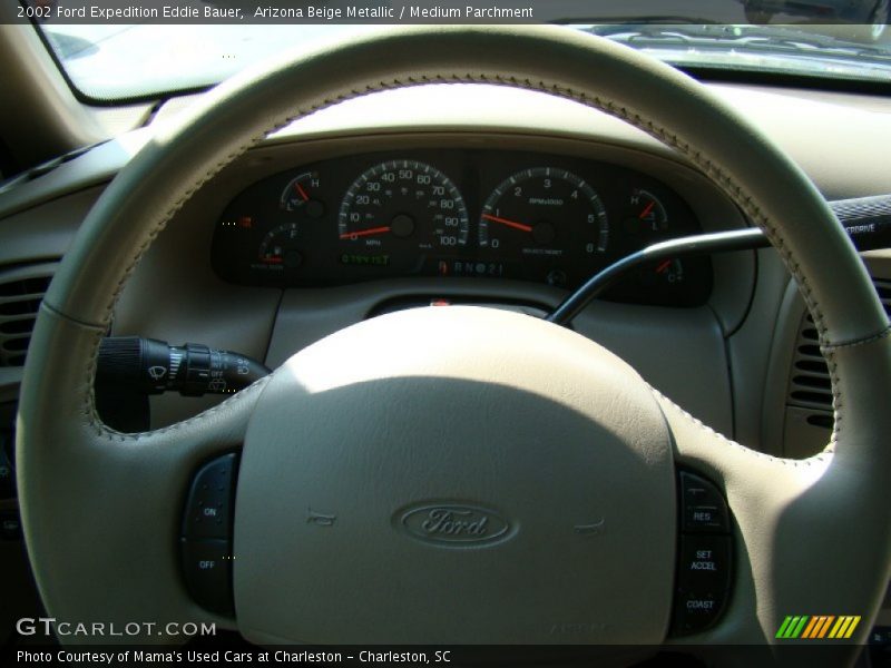 Arizona Beige Metallic / Medium Parchment 2002 Ford Expedition Eddie Bauer