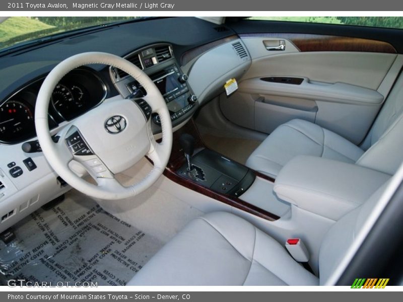 Magnetic Gray Metallic / Light Gray 2011 Toyota Avalon