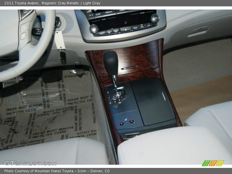 Magnetic Gray Metallic / Light Gray 2011 Toyota Avalon