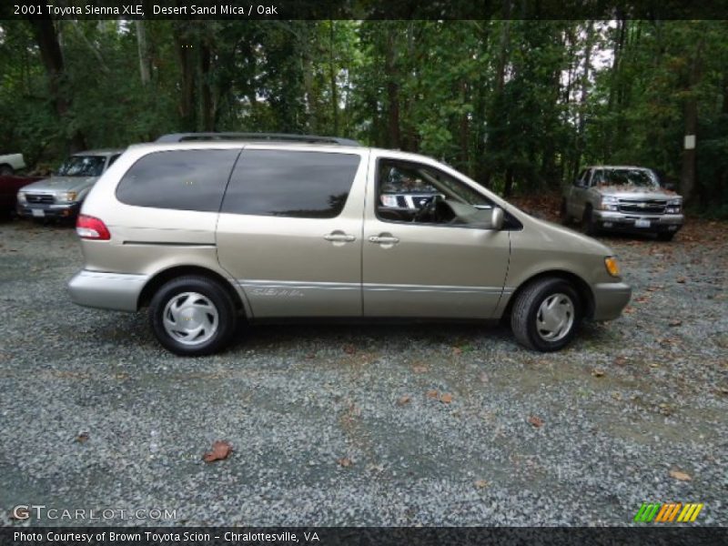 Desert Sand Mica / Oak 2001 Toyota Sienna XLE