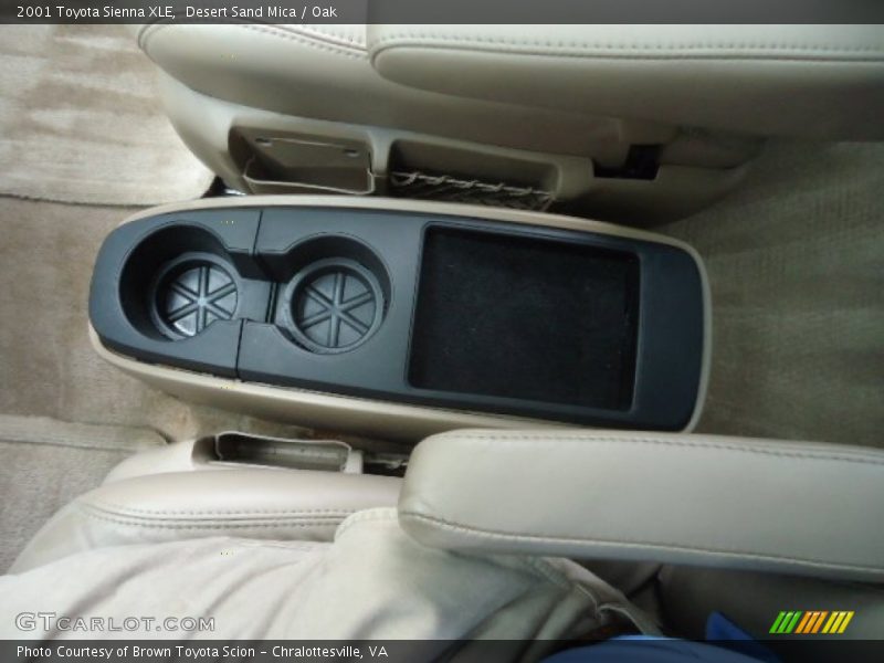 Desert Sand Mica / Oak 2001 Toyota Sienna XLE