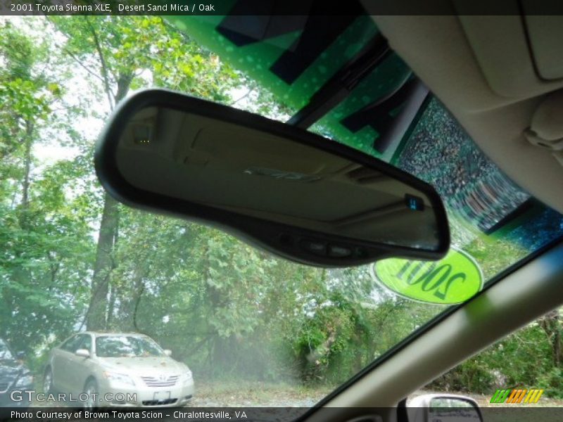 Desert Sand Mica / Oak 2001 Toyota Sienna XLE