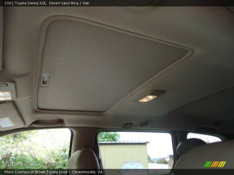 Desert Sand Mica / Oak 2001 Toyota Sienna XLE
