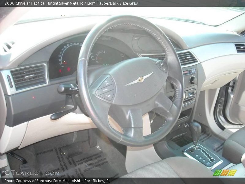 Bright Silver Metallic / Light Taupe/Dark Slate Gray 2006 Chrysler Pacifica