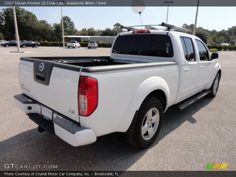 Avalanche White / Steel 2007 Nissan Frontier LE Crew Cab