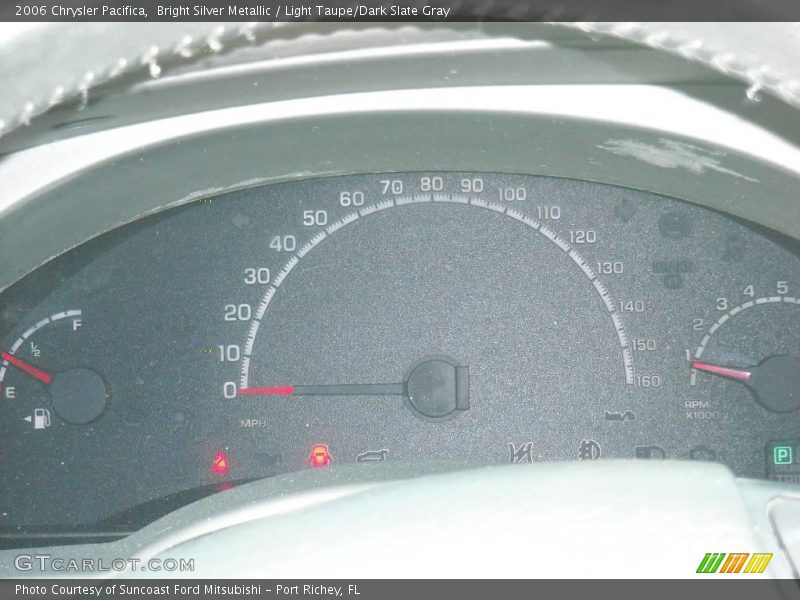 Bright Silver Metallic / Light Taupe/Dark Slate Gray 2006 Chrysler Pacifica