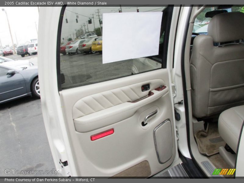 White Diamond / Shale 2005 Cadillac Escalade ESV AWD