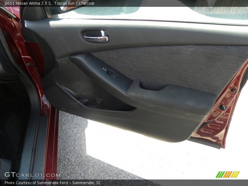 Tuscan Sun / Charcoal 2011 Nissan Altima 2.5 S