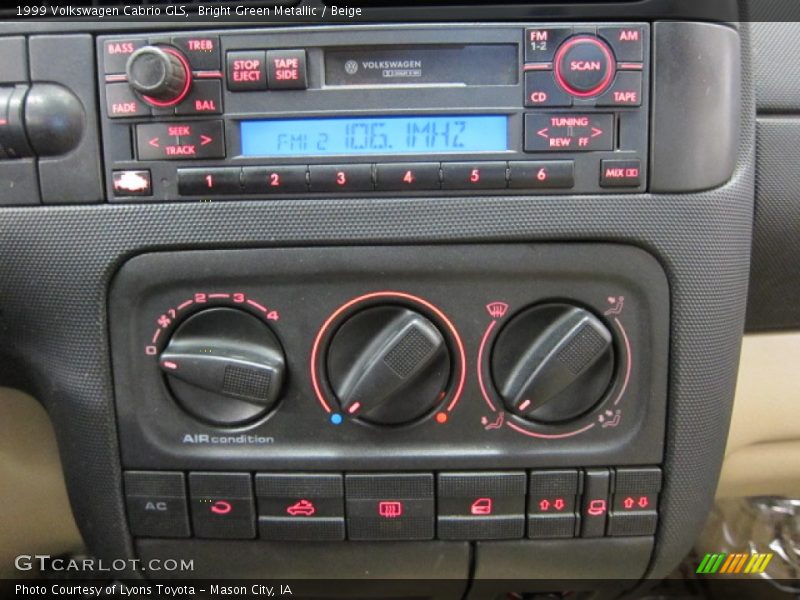 Bright Green Metallic / Beige 1999 Volkswagen Cabrio GLS