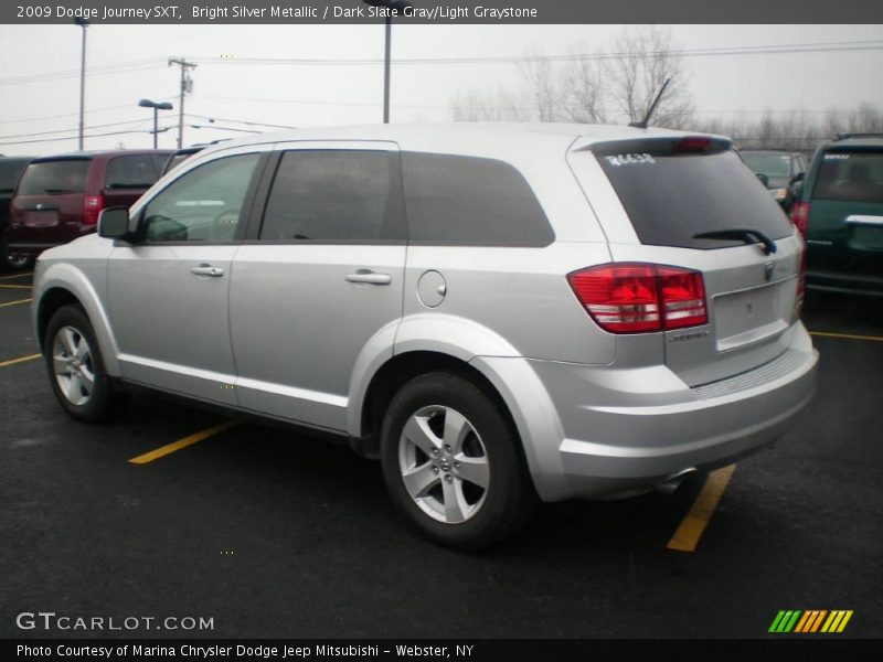 Bright Silver Metallic / Dark Slate Gray/Light Graystone 2009 Dodge Journey SXT