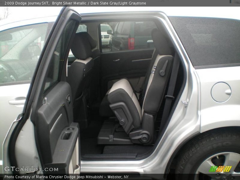 Bright Silver Metallic / Dark Slate Gray/Light Graystone 2009 Dodge Journey SXT