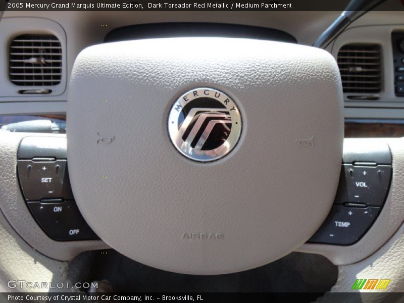  2005 Grand Marquis Ultimate Edition Steering Wheel