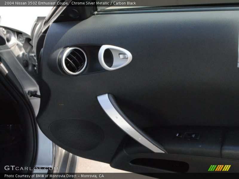 Chrome Silver Metallic / Carbon Black 2004 Nissan 350Z Enthusiast Coupe