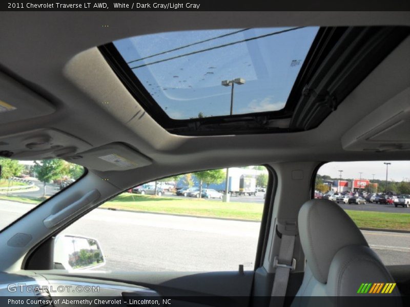 White / Dark Gray/Light Gray 2011 Chevrolet Traverse LT AWD