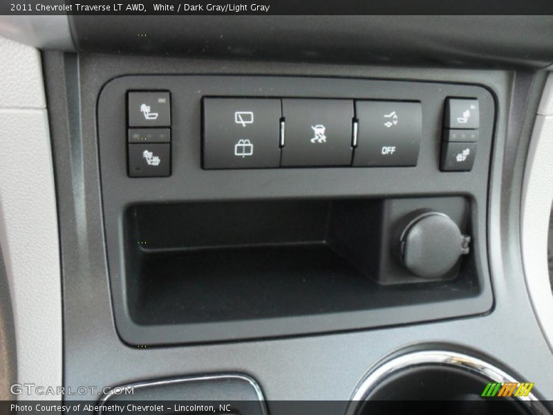 White / Dark Gray/Light Gray 2011 Chevrolet Traverse LT AWD