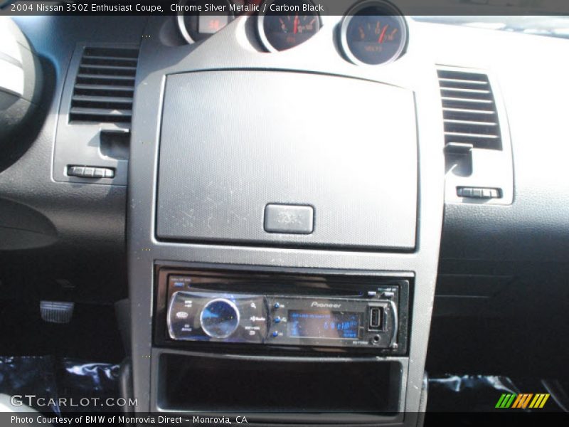 Chrome Silver Metallic / Carbon Black 2004 Nissan 350Z Enthusiast Coupe