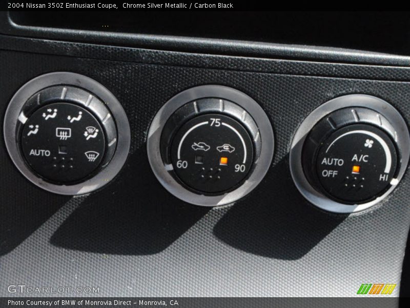 Chrome Silver Metallic / Carbon Black 2004 Nissan 350Z Enthusiast Coupe