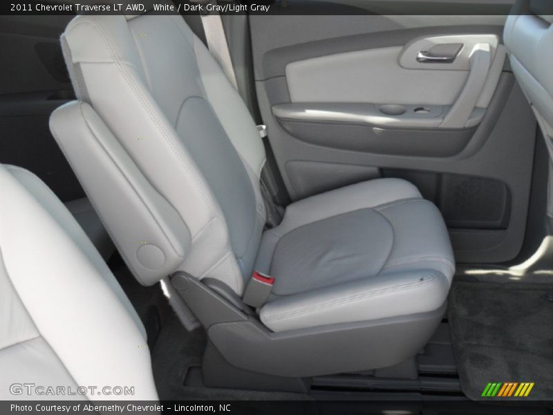 White / Dark Gray/Light Gray 2011 Chevrolet Traverse LT AWD