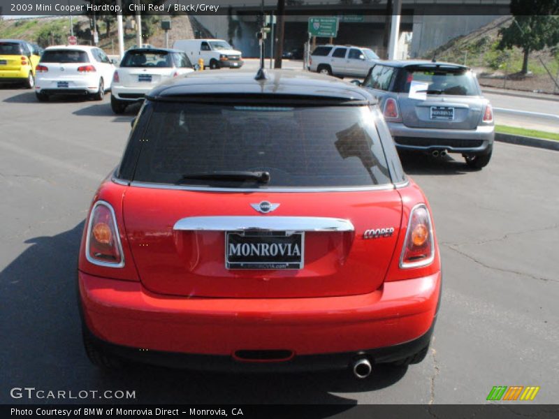 Chili Red / Black/Grey 2009 Mini Cooper Hardtop